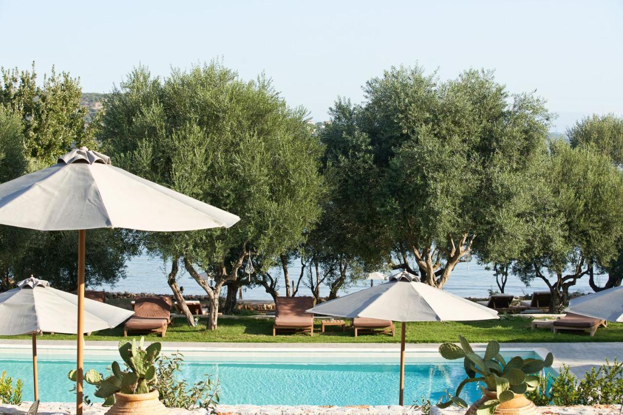 100 Rizes Seaside Resort- Small Luxury Hotels Of The World Kalivia  エクステリア 写真