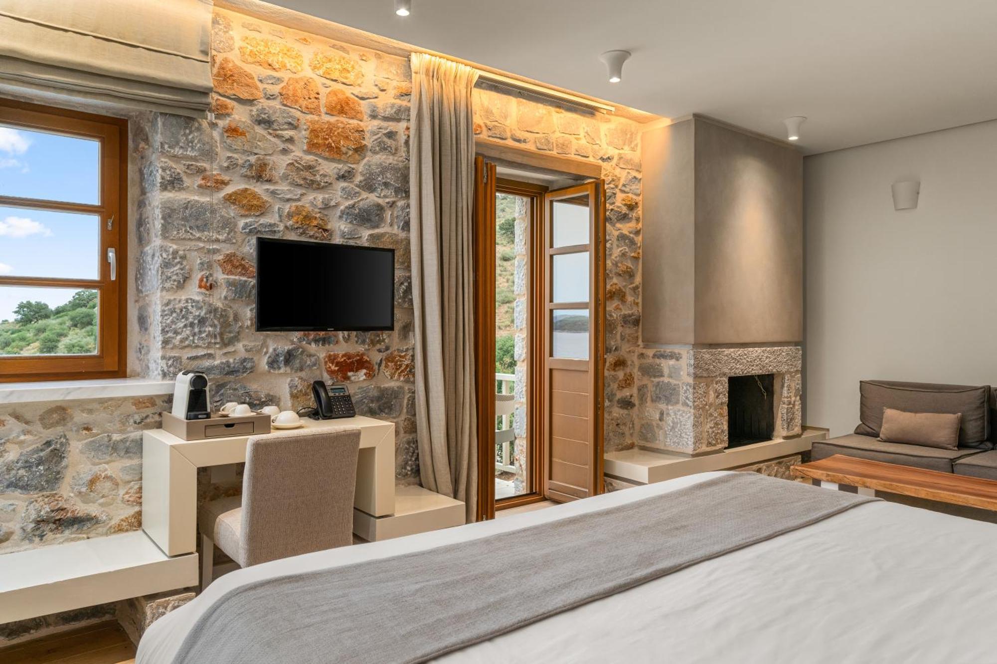 100 Rizes Seaside Resort- Small Luxury Hotels Of The World Kalivia  部屋 写真