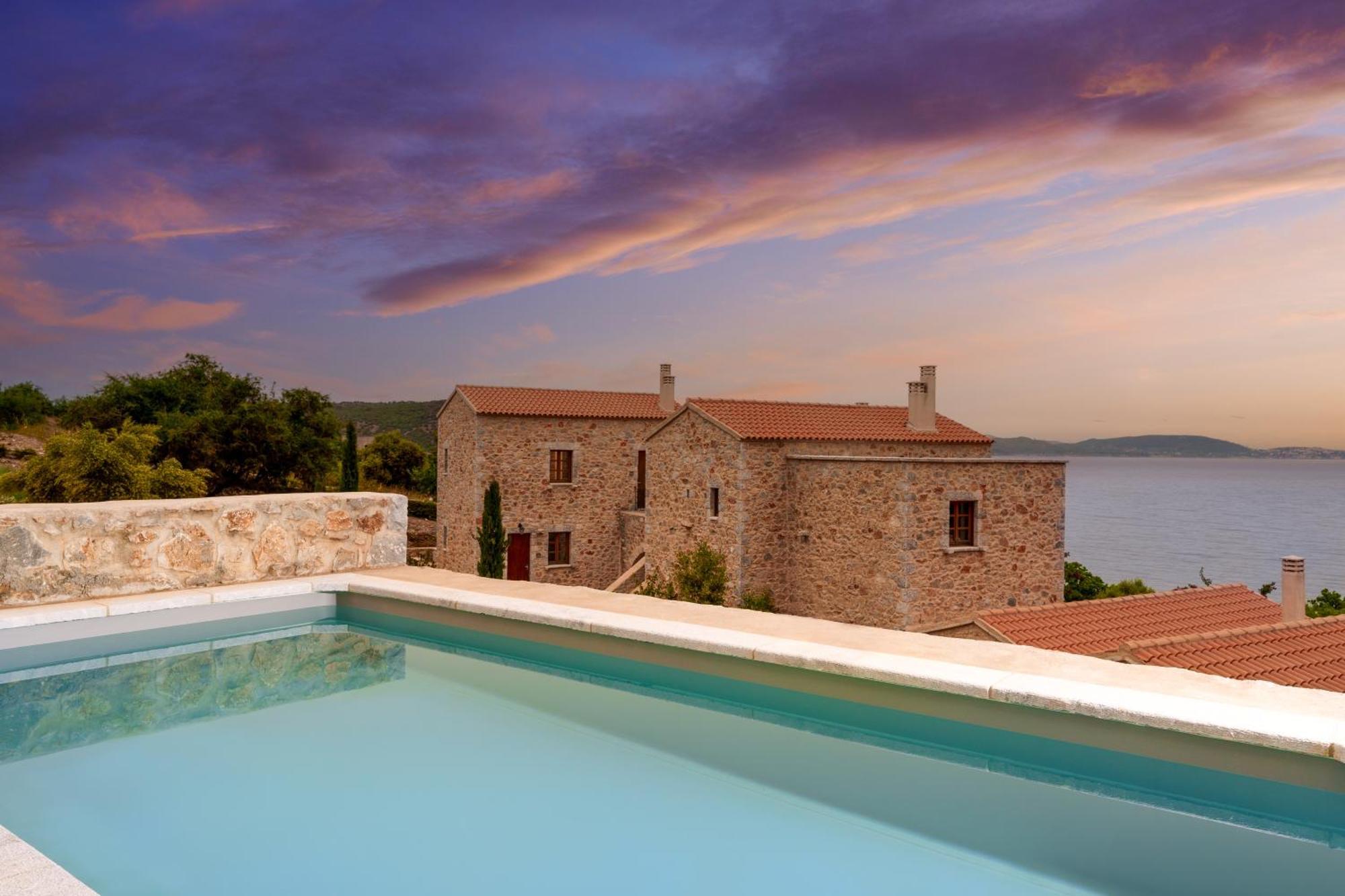 100 Rizes Seaside Resort- Small Luxury Hotels Of The World Kalivia  部屋 写真